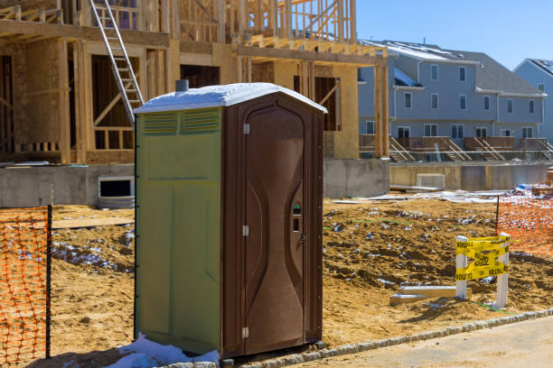 Best Portable restroom trailer rental  in Highland Heights, KY