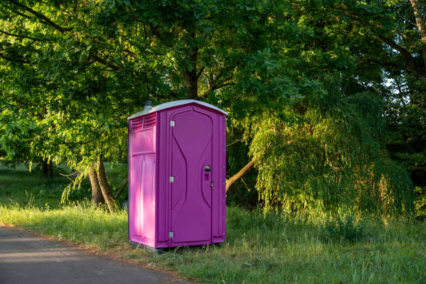 Best Portable restroom trailer rental  in Highland Heights, KY
